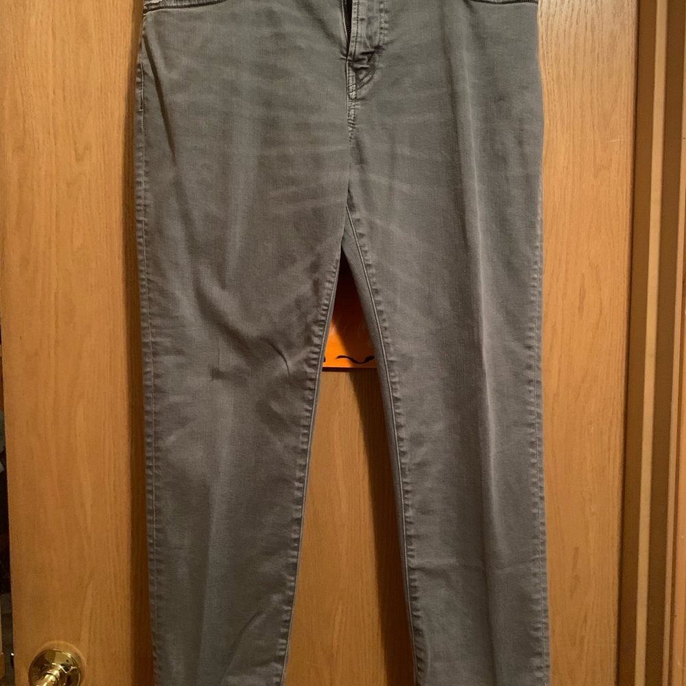 American eagle grey athletic fit jeans